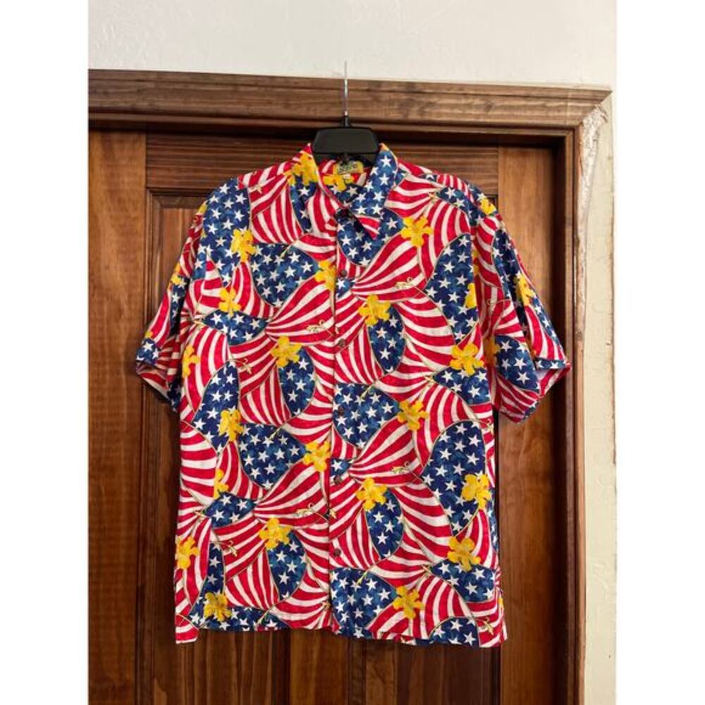 Maui Legend button down shirt size large